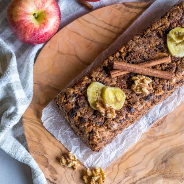 Süßer Marillenkuchen ohne Zuckerzusatz fertige Kuchenmischung Diabetikerlebensmittel weniger Zucker essen gesundes Frühstück für Kinder no added sugar